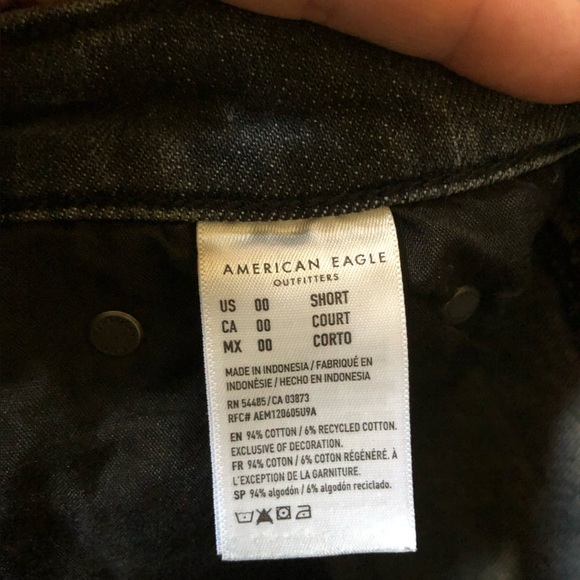 Women’s American Eagle Outfitters Washed Black Baggy Jean denim size 00 short - Picture 9 of 14